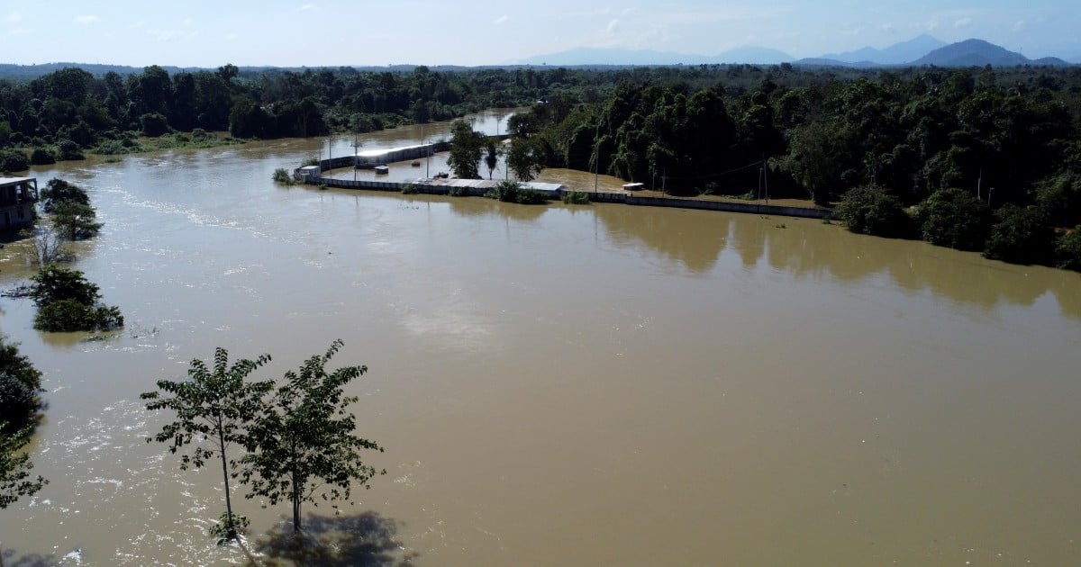 Government Continues With Flood Project In Sungai Golok As Scheduled ...