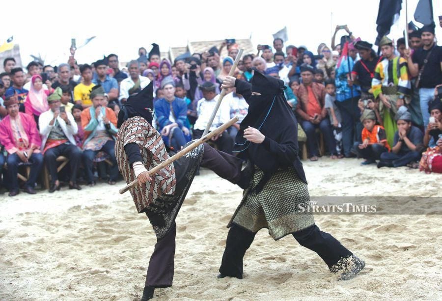 Silat is a generic term or an umbrella term that Malays use for martial arts in Southeast Asia, especially the ones inherited and practised by ethnic Malays in Malaysia, southern Thailand, Indonesia, Brunei, Singapore and southern Philippines. - NSTP file pic
