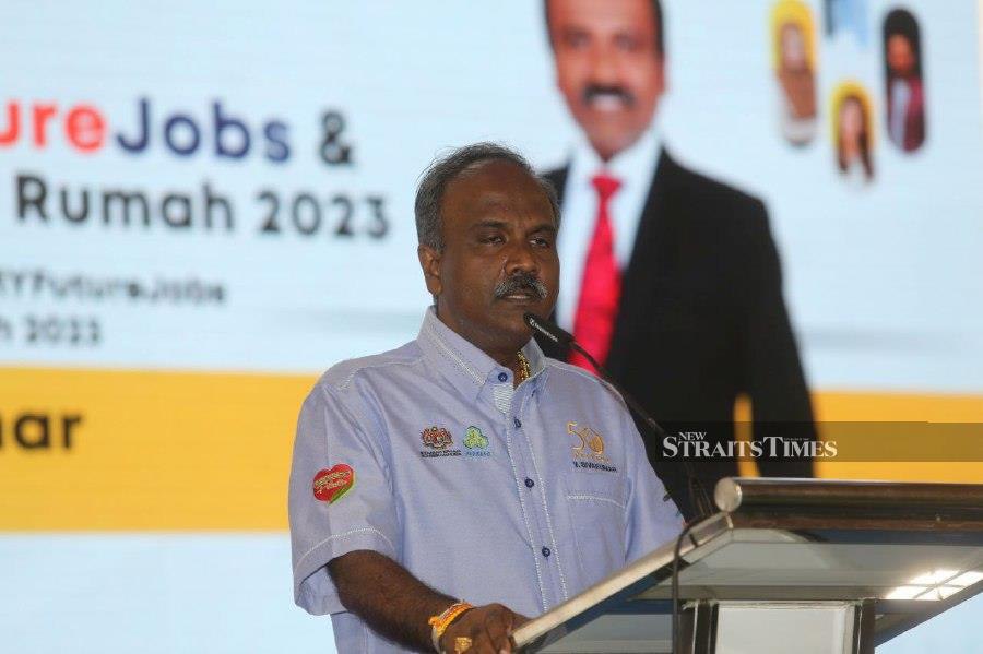 Human Resources Minister V. Sivakumar will meet the Finance Ministry to discuss the details of allocations for non-Muslim houses of worship in the 2023 Budget. - NSTP/L.MANIMARAN