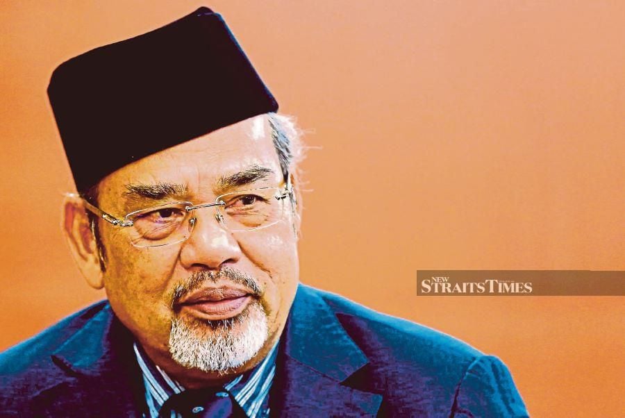 Tajuddin s cryptic message on GE15 future Esok masih ada