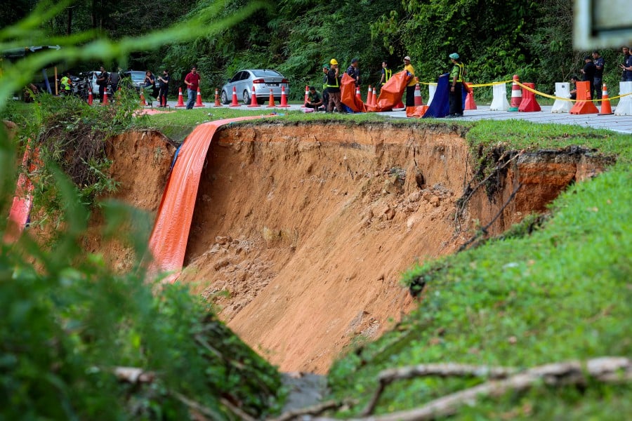 Experts: Batang Kali landslide caused by saturated soil