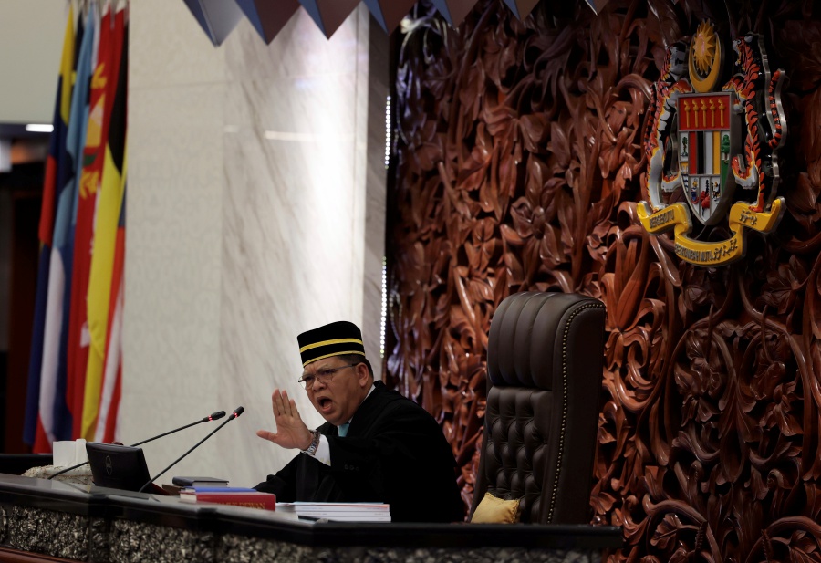 Guidelines on speeches made during peaceful assemblies or gatherings and commercialisation and innovation (C&I) strategies in public service delivery are among the issues to be discussed at today’s Dewan Rakyat sitting. - BERNAMA pic