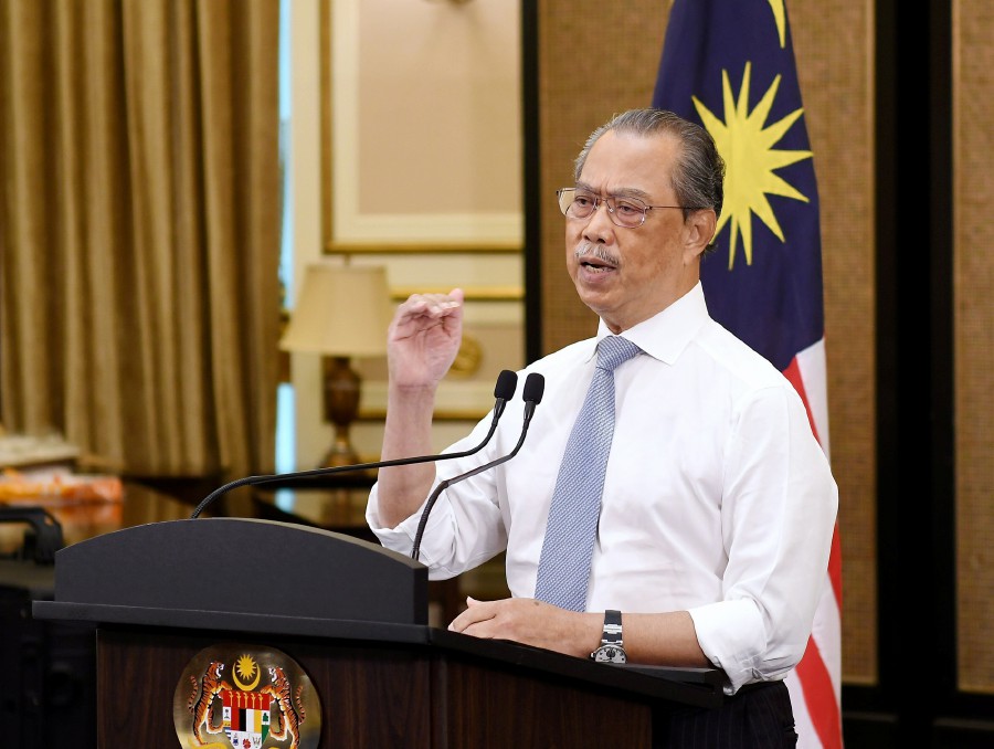 Prime Minister Tan Sri Muhyiddin Yassin said in line with the government’s efforts to achieve herd immunity as soon as possible, several new initiatives have been drawn up to further empower the NIP. - Bernama pic