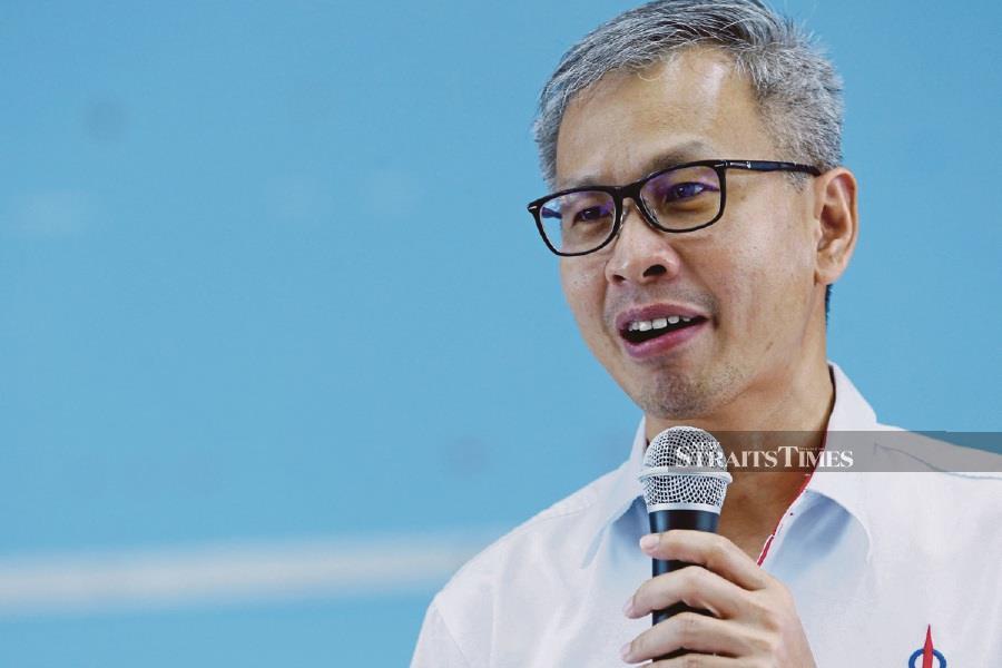 Tony Pua — as a former member of parliament and a politician — should know better than to issue statements that are defamatory and can potentially incite public hate towards the institutions of justice, including the position of the Yang di-Pertuan Agong as the chairman of the Pardons Board. - NSTP file pic