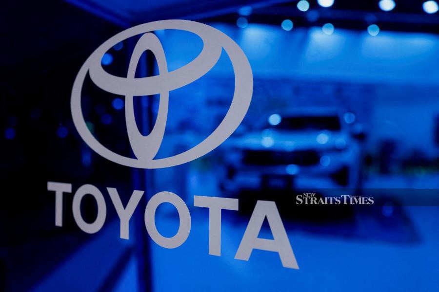 UMW Toyota Motor Sdn Bhd (UMWT) wrapped up 2023 maintaining its top position as the overall non-national automaker, selling a record of 108,107 units for Toyota and Lexus. REUTERS/Anushree Fadnavis/File Photo