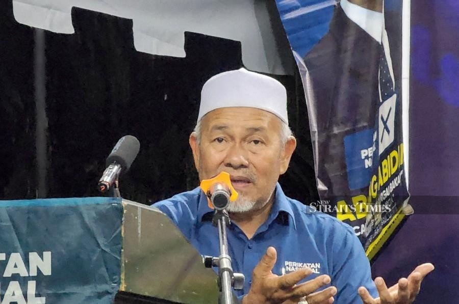 Pas deputy president Datuk Seri Tuan Ibrahim Tuan Man said apart from the six, the party was also waiting to determine the status of one assemblyman from Selangor. NSTP/MIKAIL ONG