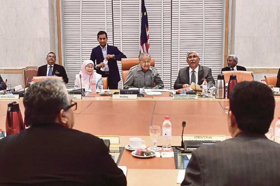The government needs to see documents cited by the Wall Street Journal (WSJ) which linked China to state investment fund 1Malaysia Development Berhad (1MDB), before taking further action. (Bernama photo)