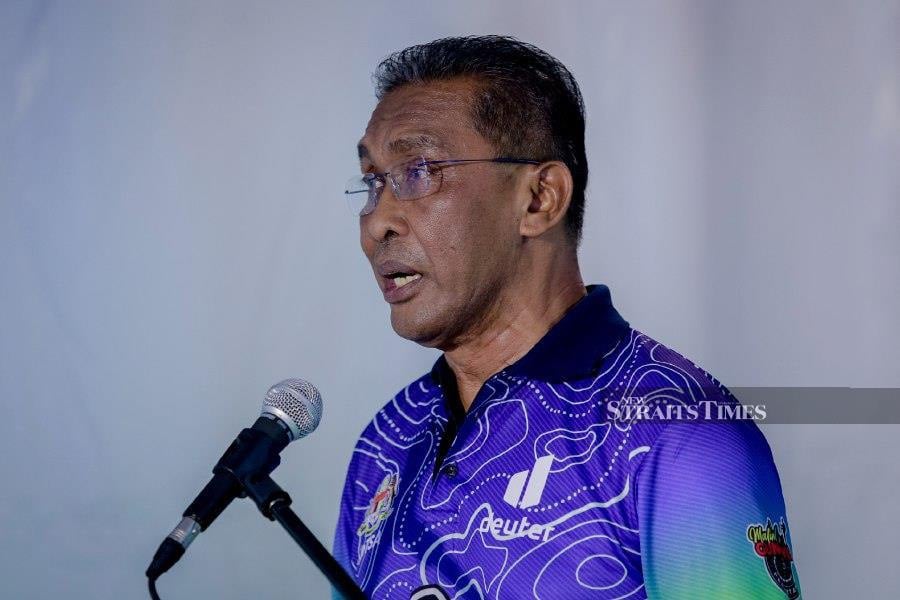 Caretaker Energy and Natural Resources Minister Datuk Seri Takiyuddin Hassan denied that he has married a politician after rumours swirled over the alleged nuptial. - NSTP/ASYRAF HAMZAH