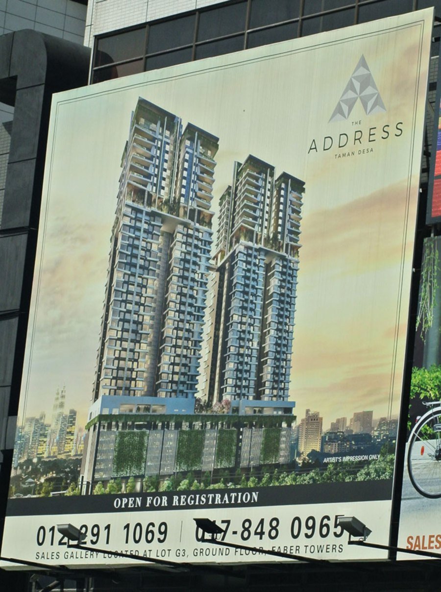 An advertisement of The Adress project at the Faber Tower.