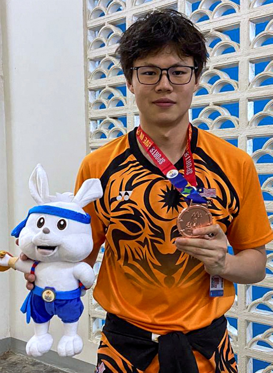 Sea Games: Determined Khai Xin rewarded with medal and record | New ...