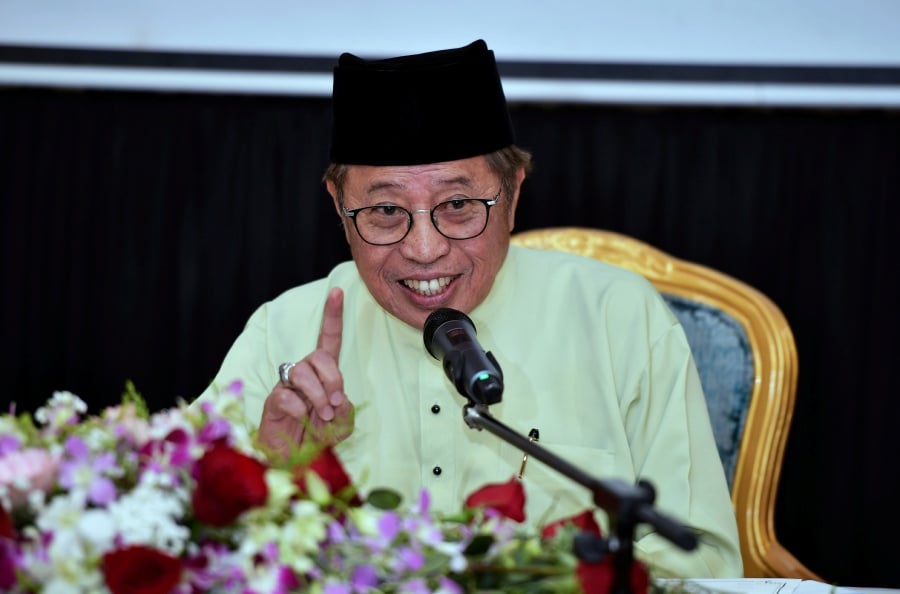 The communities in three river locations in Sarawak have approved the state government’s construction of cascading dams in their respective areas, involving Sungai Gaat, Sungai Tutoh and Sungai Belaga, Sarawak Premier Tan Sri Abang Johari Tun Openg said. - Bernama pic