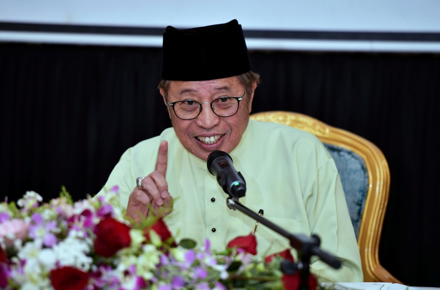 Sarawak Premier Tan Sri Abang Johari Tun Openg. -- Bernama Filepic