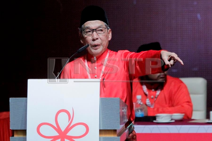 Parti Pribumi Bersatu Malaysia (Bersatu) vice-president Tan Sri Abdul Rashid Ab Rahman has called for the functions of the Federal Development Department (JPP) to be reinstated for the benefit of the party’s division and branch chiefs nationwide. Pic by NSTP/AIZUDDIN SAAD