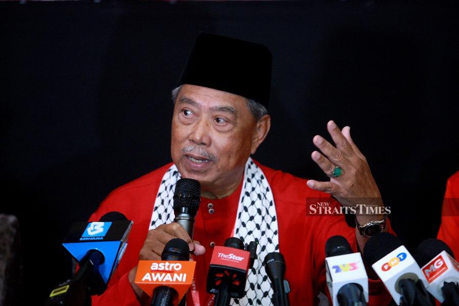 Tan Sri Muhyiddin Yassin firmly refuted allegations that his recent announcement about not defending his position in the upcoming party poll was a mere gimmick. - NSTP/ FAIZ ANUAR