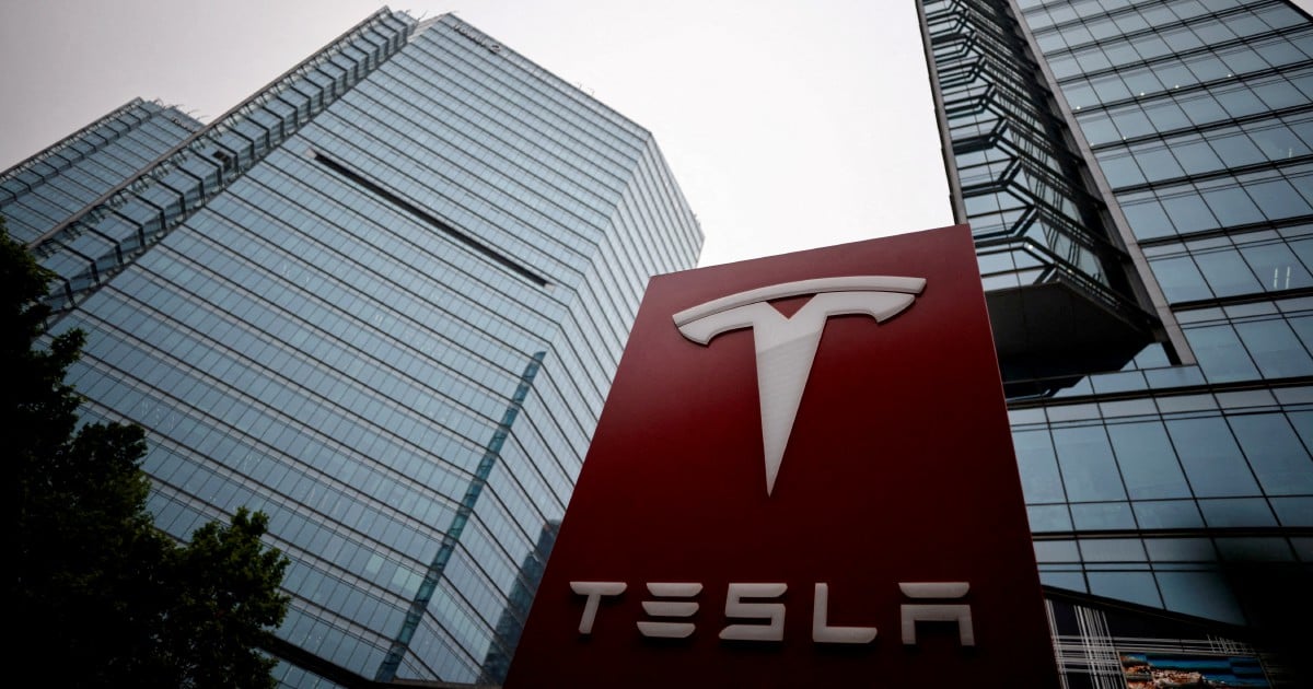 Tesla Taps Brakes On Job Ads After Musk Clamps Down On Hiring: Analysis ...