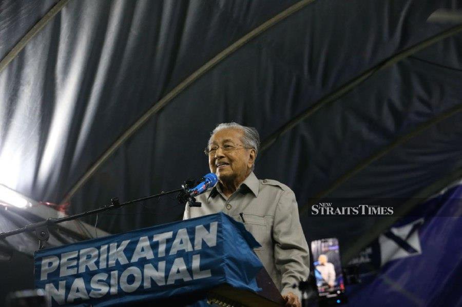 After attending the Pelangai state seat by-election campaign last month, former two-time prime minister Tun Dr Mahathir Mohamad is scheduled to make his appearance at the Kemaman parliamentary seat by-election next week. - NSTP file pic