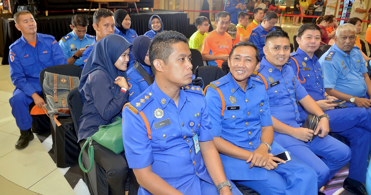 malaysia civil defence force