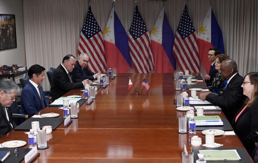 Philippines President Ferdinand Marcos Jr. (2nd left), with Foreign Secretary Enrique Manalo (Left) and Defense Secretary Gilberto Teodoro (3rd left), meets with US Secretary of Defense Lloyd Austin (2nd right) at the Pentagon in Washington, DC. - AFP pic