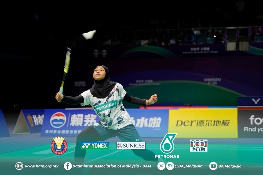Siti Nurshuhaini Azman's subdued 21-5, 21-8 loss in just 27 minutes to world No. 20 Busanan Ongbamrungphan. - Pic cpurtesy of BAM