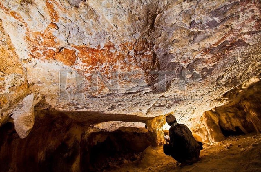 World's Oldest Figurative Art Discovered In Kalimantan Cave | New ...