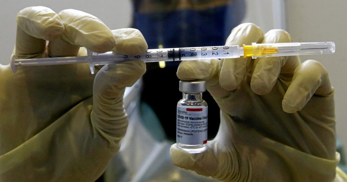 Unvaccinated civil servants may face disciplinary action, termination