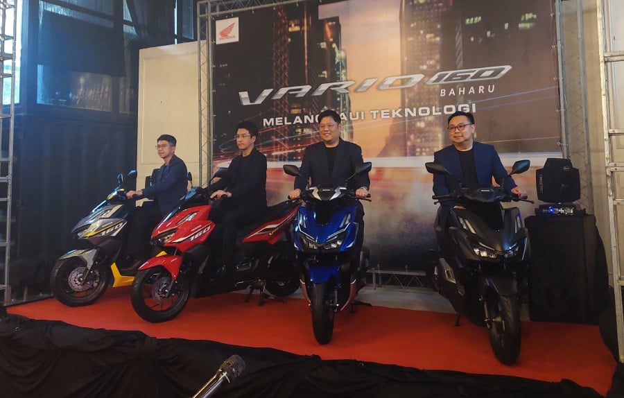 Recently, the media got the first taste of the new Vario at its official launch in Shah Alam’s Go Kart track in Batu Tiga.