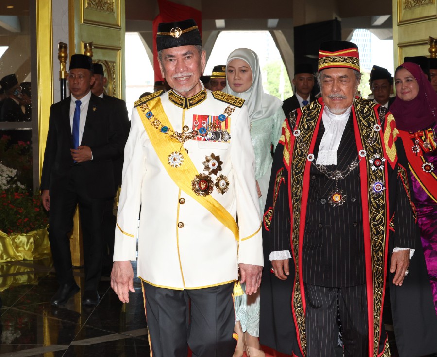 KUCHING: Sarawak’s Yang DiPertua Negeri, Tun Wan Junaidi Tuanku Jaafar, said “a continuous commitment from the federal government” is needed if the state wishes to accelerate its socio-economic infrastructure projects. — BERNAMA