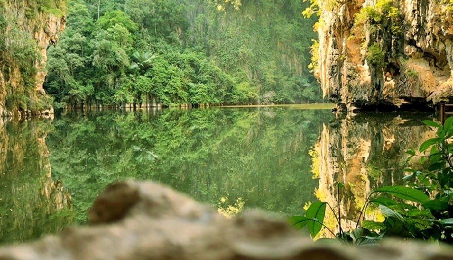 Tasik Cermin offers a tranquil escape into nature's embrace, reflecting the untouched beauty of its surroundings on its mirror-like surface. - File pic credit (Ipoh Echo)