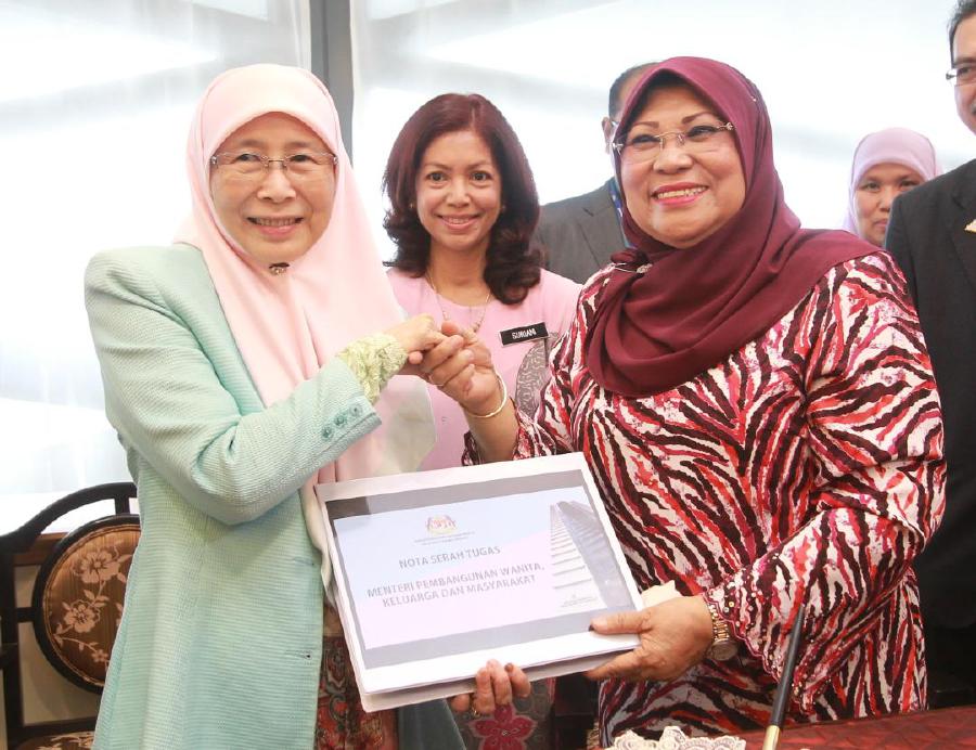 Dr Wan Azizah to meet EPF to devise a retirement scheme for housewives ...