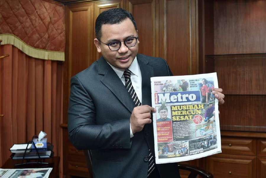 Amirudin reports for duty as Selangor MB [NSTTV]  New 