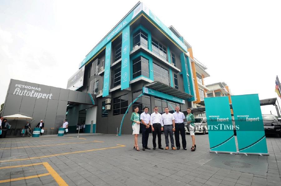 Petronas launches first AutoExpert service centre  New Straits Times
