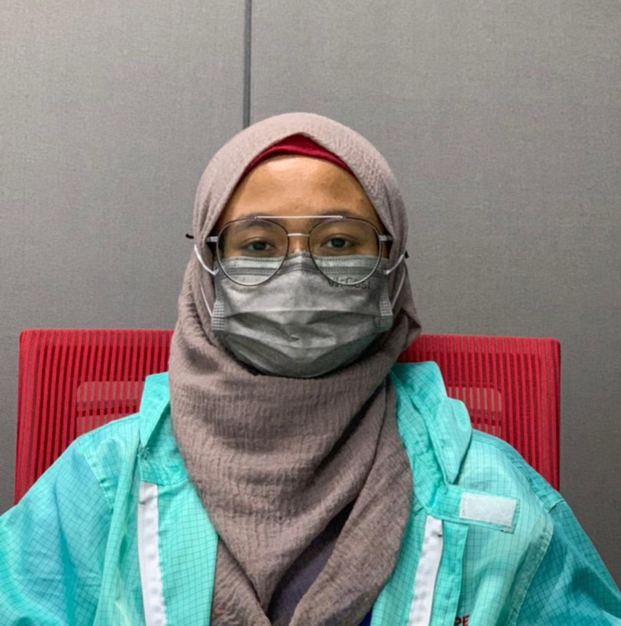 quote: I am thankful to receive aid from the government as it will help us if there are any emergencies, especially since work has been uncertain.Siti Nur Atiqah Md Sobri, 24.