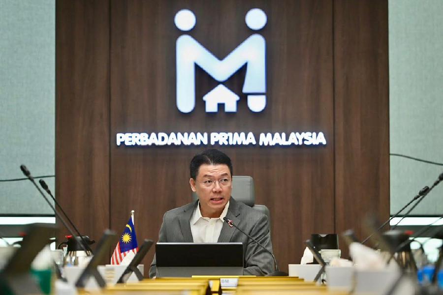 Local Government Development minister Nga Kor Ming said Hishammuddin 's statement was unsubstantiated as all cabinet ministers are commited to deliver initiatives in the budget.- Pic credit Nga Kor Ming