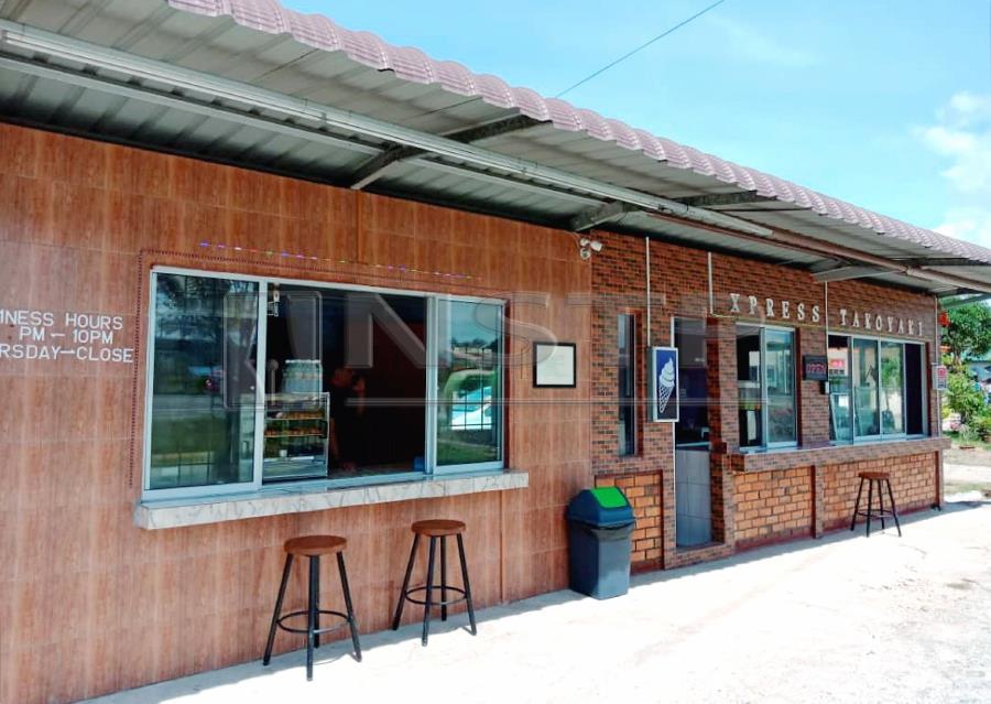(File pix) A view of Xpress Takoyaki shop at Kampung Pengalat Besar, Papar. Pix by Rafiqah Dahali