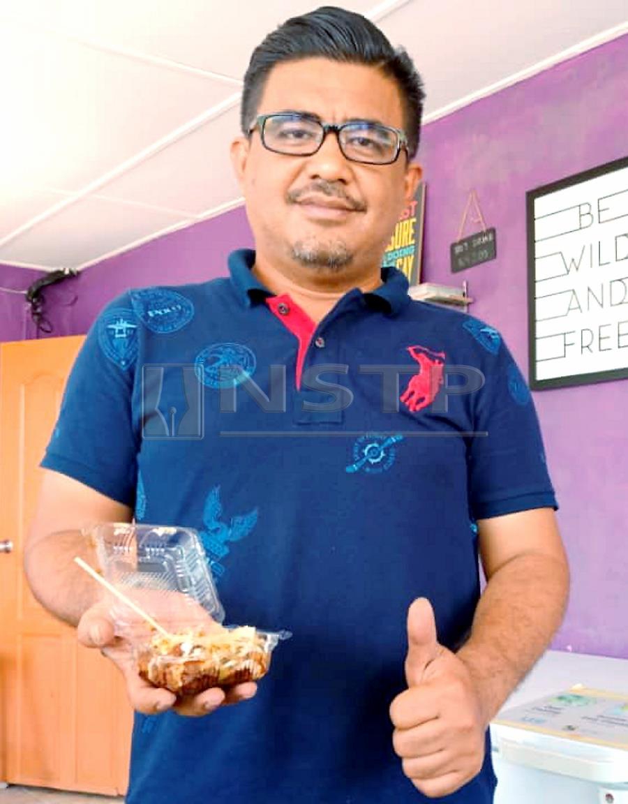 (File pix) Herman Shah Amat Sah, 42 started Xpress Takoyaki in 2016. Pix by Rafiqah Dahali