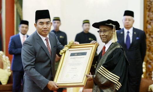 Agong Accepts Appointment As Chancellor Of Widad University College