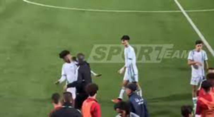 In this picture sourced from YouTube, shows Yacine Manaa allegedly slapping his own player.