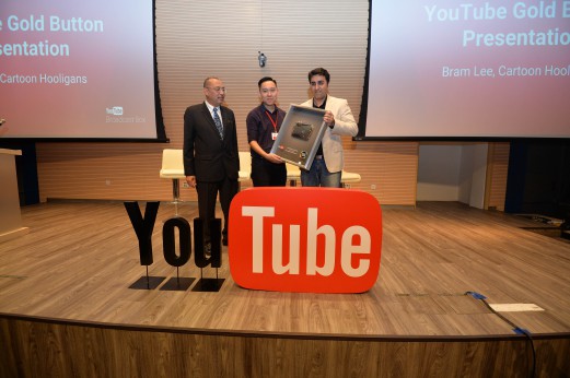 Dato' Jailani Johari, Deputy Minister, Ministry of Communications & Multimedia, Bram Lee, Cartoon Hooligans, Vishal Sarin, Head of YouTube Content Partnership, Southeast Asia