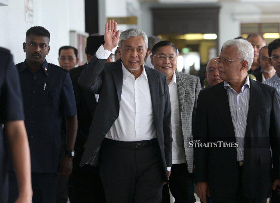 On Sept 4, the High Court discharged not amounting to an acquittal Ahmad Zahid from all 47 charges of criminal breach of trust, corruption and money laundering concerning Yayasan Akalbudi funds after allowing the prosecution’s application to halt the case as they wanted to further investigate the case. - NSTP/MOHAMAD SHAHRIL BADRI SAALI
