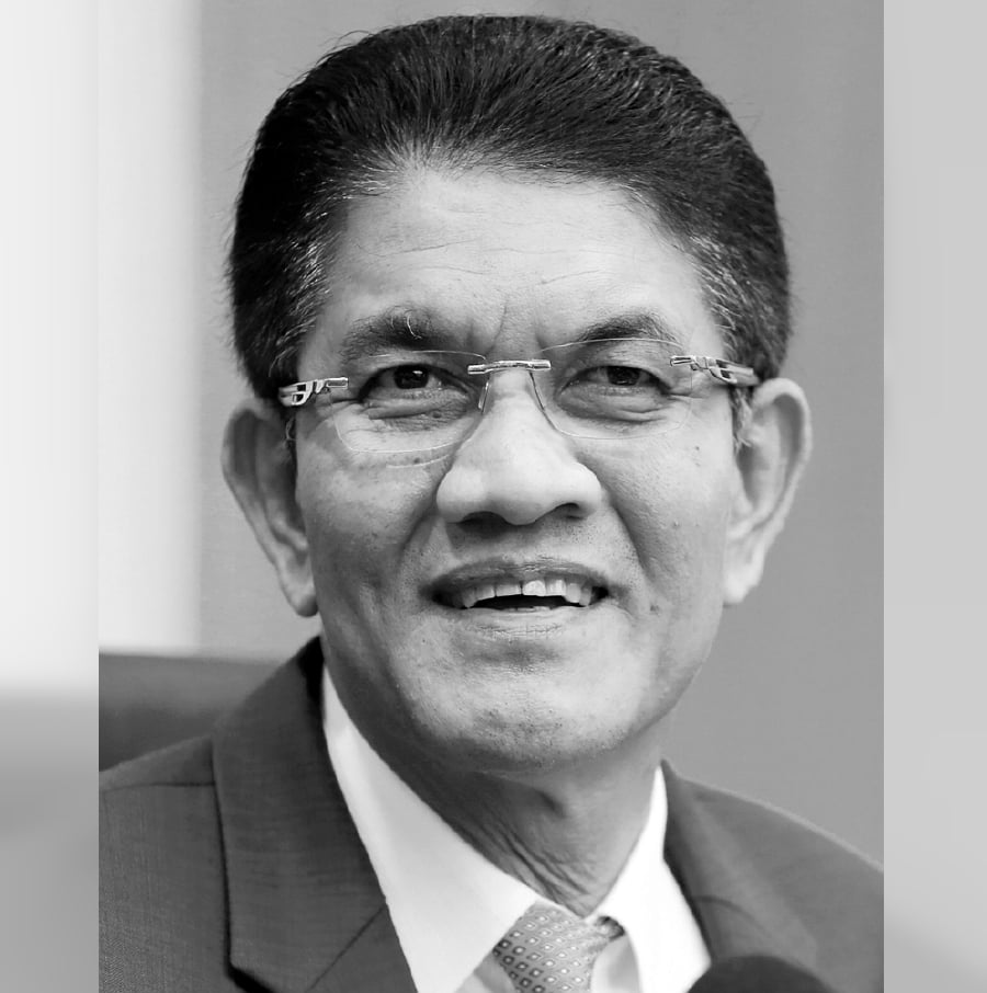 Former deputy Rural and Regional Development minister and ex-state Umno chief Datuk Seri Zainal Abidin Osman, 58, died today after a four-month battle with multiple myeloma – a type of blood cancer in the plasma cells. Pic by NSTP/RAMDZAN MASIAM