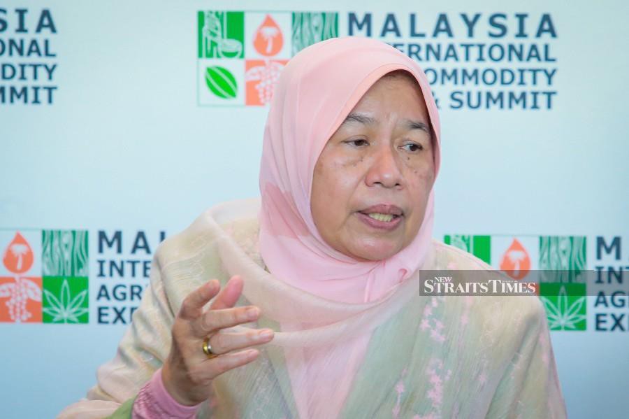Plantation Industries and Commodities (MPIC) Minister Datuk Zuraida Kamaruddin said this was also in line with Malaysia's commitment to realising targets set under the United Nations' Sustainable Development Goals (SDGs). - NSTP/ASYRAF HAMZAH