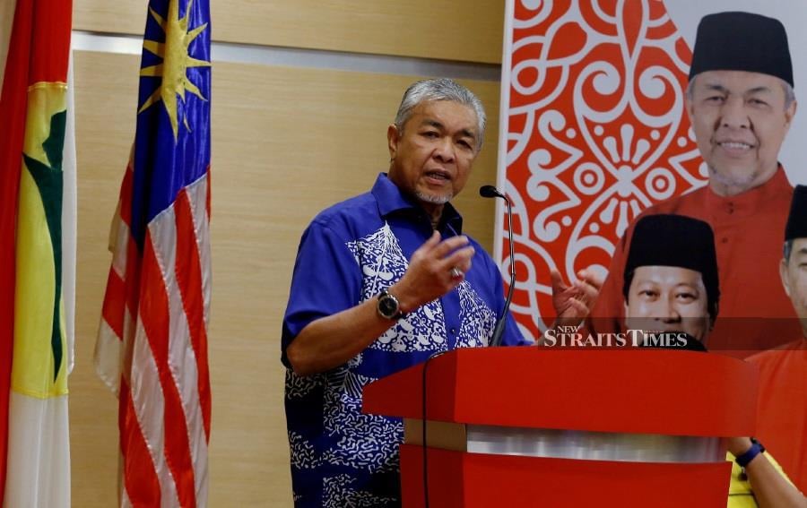  Umno president Datuk Seri Dr Ahmad Zahid Hamidi has denied that the party is greedy following Selangor Umno’s decision to relinquish the 20 local council posts it previously had in the state. - NSTP file pic