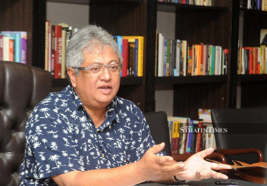 Datuk Zaid Ibrahim says a totally innocent encounter by two individuals of the different sex can lead to them being prosecuted for the offence of khalwat. - NSTP file pic