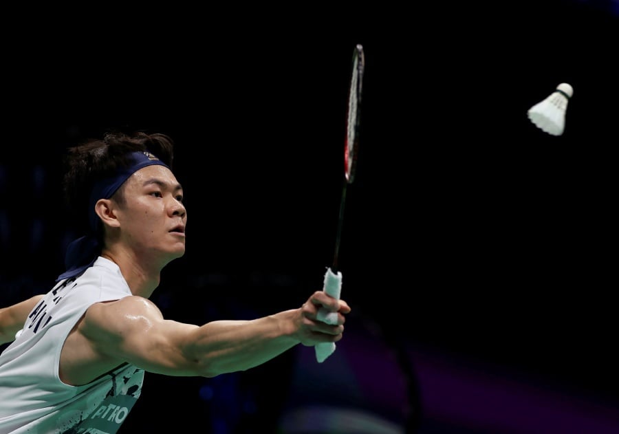 Lee Zii Jia will face a tricky encounter against China's Lu Guang Zu in the Thailand Open quarter-final tomorrow. - Bernama file pic