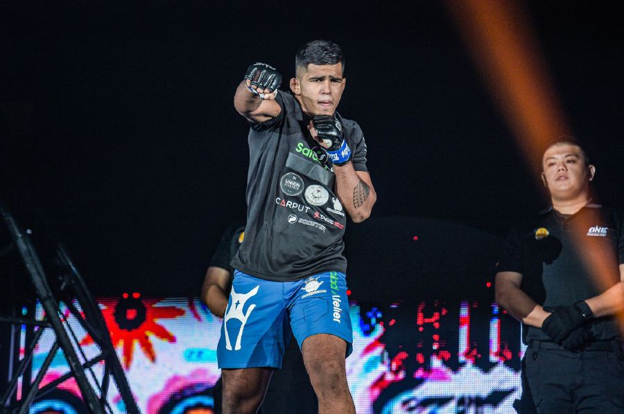 Mixed Martial Arts fighter Agilan Thani failed to avoid Hiroyuki Tetsuka’s “big bombs” as he suffered a TKO defeat in the recent ONE Championships’ Nextgen 2 in Singapore. - File pic