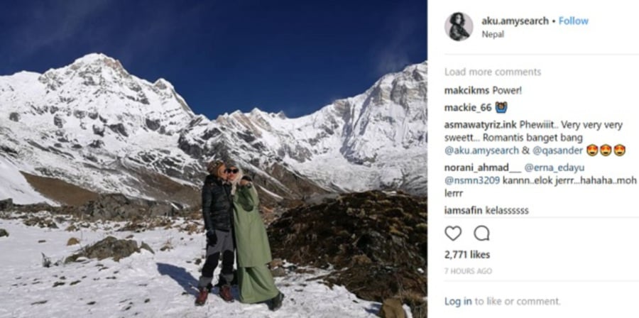 Showbiz Amy Search Makes It To Nepal S Annapurna Base Camp