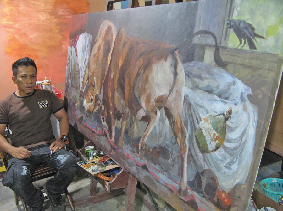 Suhaidi Razi in his studio