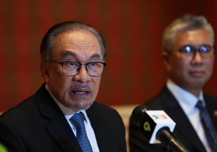  Prime Minister Datuk Seri Anwar Ibrahim said on Tuesday there was “not one shred of evidence” of ship-to-ship transfers of sanctioned Iranian oil off Malaysia, amid US concern that Iran was using Malaysian service providers to move its oil.