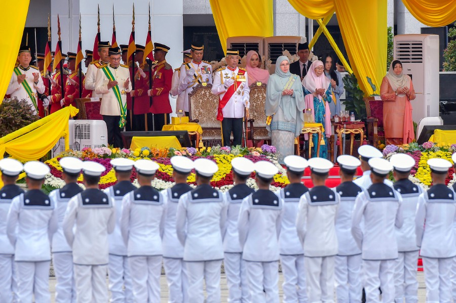 King attends Trooping the Colour ceremony | New Straits Times ...