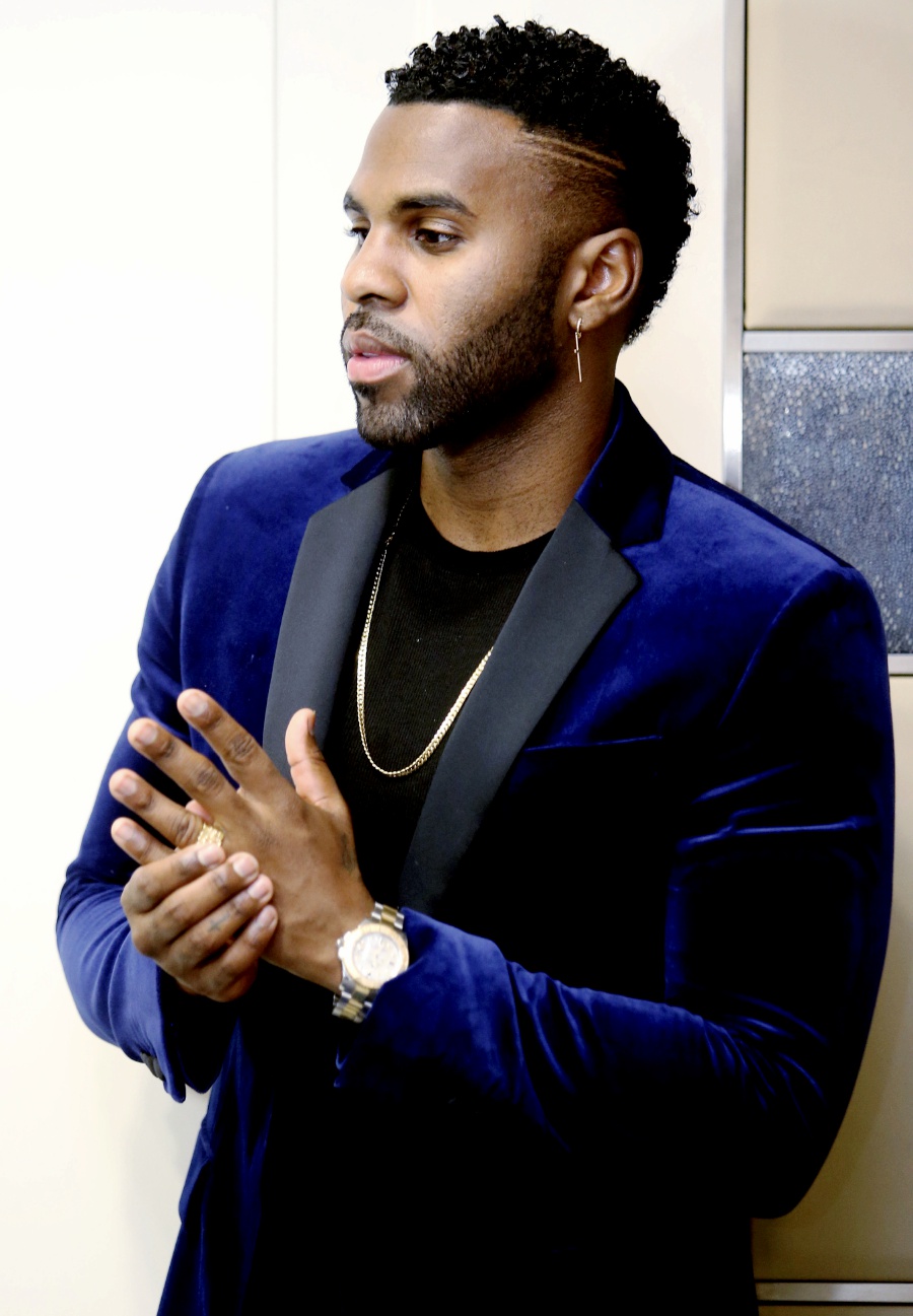Meet Jason Derulo on the Set of His Music Video Shoot  Hilton Honors  Experiences
